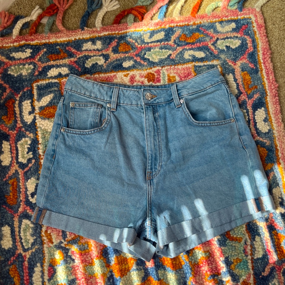 High Waisted Mom Fit Denim Shorts H&M